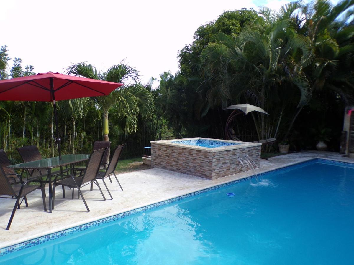 Casa Linda Beautiful Villa Sosúa エクステリア 写真